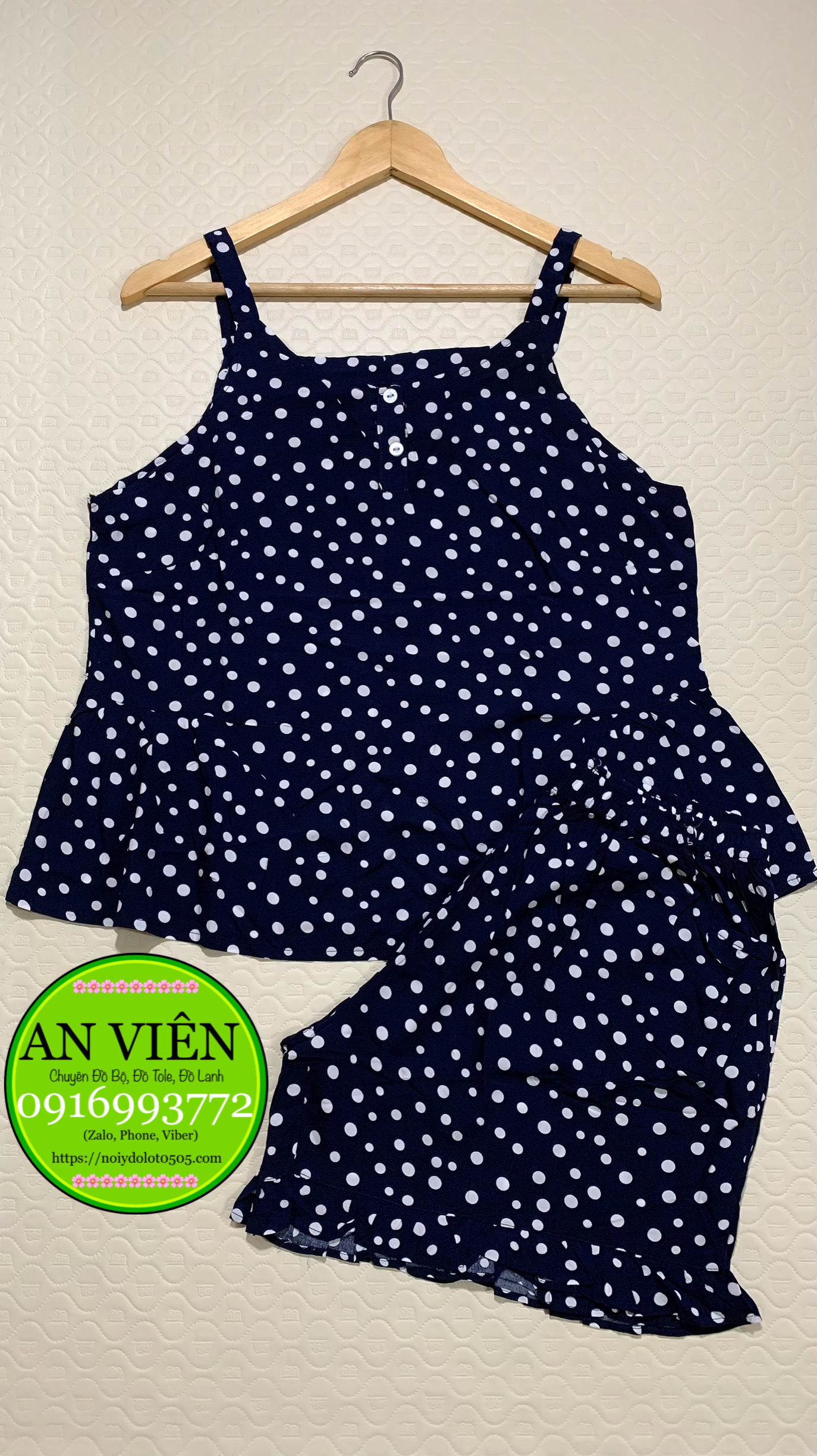 F9A2708B-EAF4-400C-935B-E15951A9B112